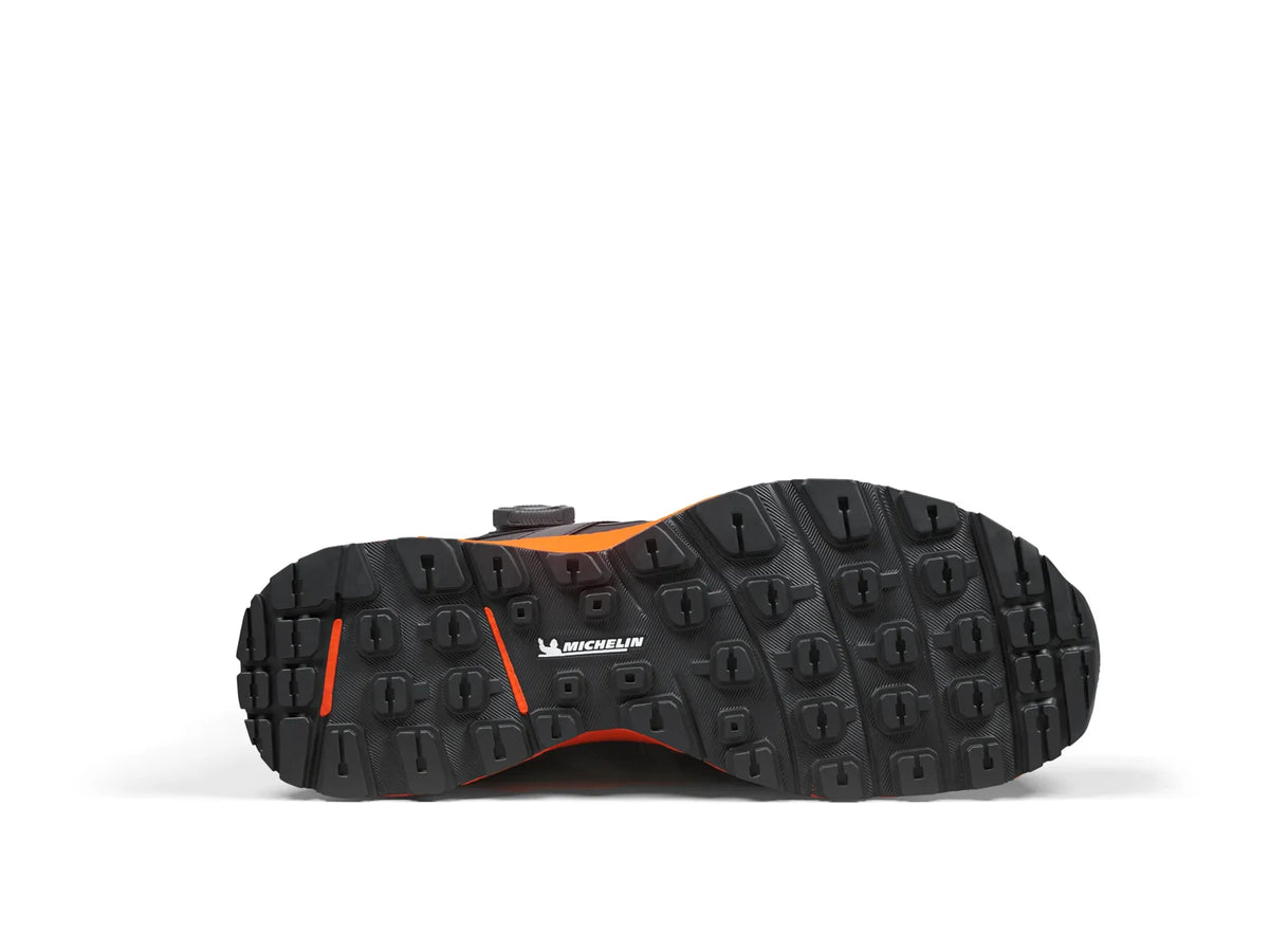 Solid Gear Revolution 2 GTX High achteraanzicht