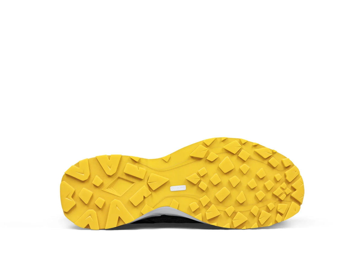 Solid Gear Revo 3 Air Low zwart/geel achteraanzicht